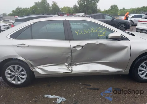 2017 Toyota Camry Le из США, поврежденный, VIN 4T1BF1FK2HU344595